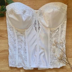 Vintage 80-90s white lace bustier top tank